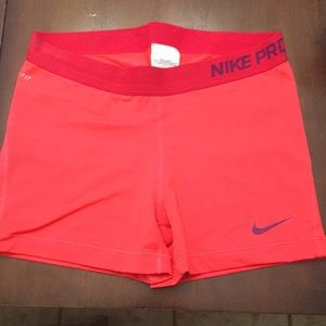 BRIGHT WOMENS NIKE PROS SIZE LARGE
